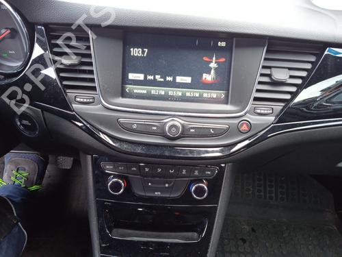 Left tailgate light OPEL ASTRA K (B16) 1.4 Turbo (68) | BP24040039C79 