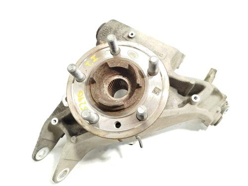 Used Left rear steering knuckle LAND ROVER DISCOVERY V (L462) 2.0 Sd4 4x4 (241 hp) 24888420
