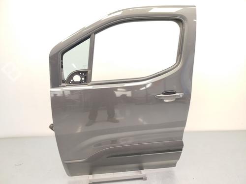 dr-venstre-fortil-peugeot-rifter-2018-35807368 main image