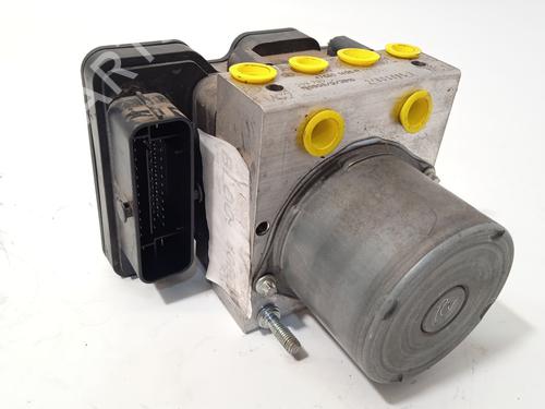 Used ABS pump RENAULT KANGOO / GRAND KANGOO II (KW0/1_) 1.5 dCi 115 (KW17) (115 hp) 28378823