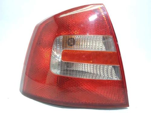 Piloto trasero izquierdo SKODA OCTAVIA II (1Z3) [2004-2013]null 1Z5945095A | 1Z5945111A