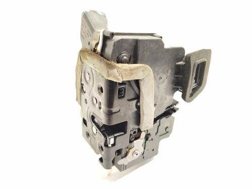 Used Front left lock Front left lock 26490328 26490328