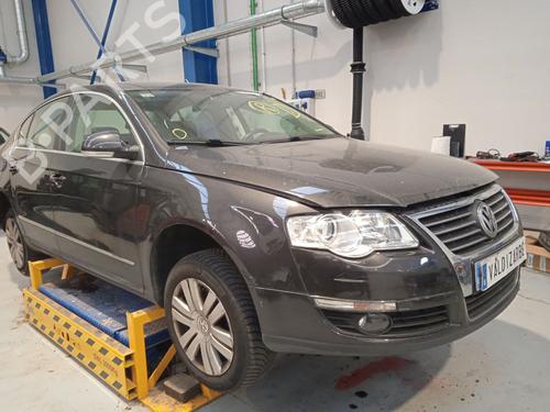 Right headlight VW PASSAT B6 (3C2) 2.0 TDI 16V | BP33873570C29  - Image 11