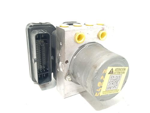 Used ABS pump TOYOTA YARIS (_P21_, _PA1_, _PH1_) 1.5 Hybrid (MXPH10, MXPH11) (116 hp) 31327717