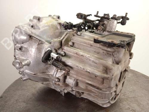 Gearbox HYUNDAI SONATA V (NF) 2.0 CRDi | BP8253998M3 