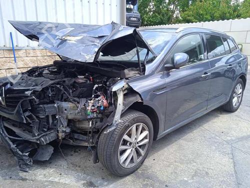 Used Parts RENAULT MEGANE IV Saloon    1463333