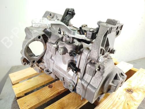 Gearbox VW TOURAN (5T1) 1.6 TDI | BP25627597M3 
