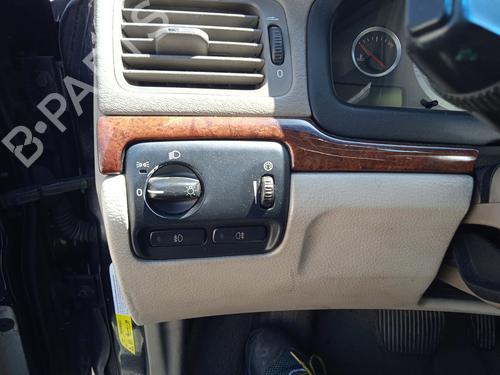 Left headlight VOLVO S80 I (184) D5 | BP28291640C28