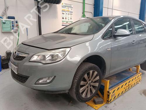 Used Parts OPEL ASTRA J (P10)  1.7 CDTI (68)  4991237