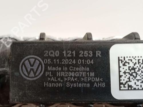 Water radiator VW TAIGO (CS1) 1.0 TSI | BP39527406M31 - Image 5