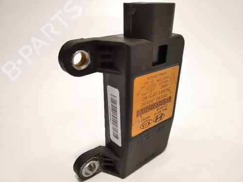 Used Electronic module KIA SPORTAGE III (SL) 1.7 CRDi (116 hp) 5097344