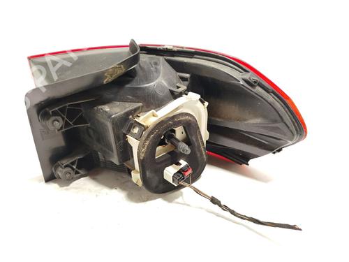Left taillight VW TOURAN (5T1) 2.0 TDI | BP32476006C34 - Image 3