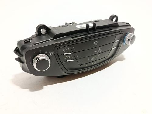 Used Climate control Climate control FORD TRANSIT COURIER B460 Box Body/MPV 1.5 TDCi (75 hp) 34010201 34010201