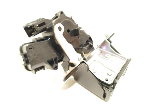 Tailgate lock MAZDA 3 Hatchback (BP) SKYACTIV-X M Hybrid | BP30544090C101 - Image 2