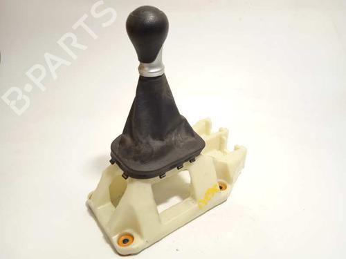 Used Gear lever Gear lever 7448725 7448725