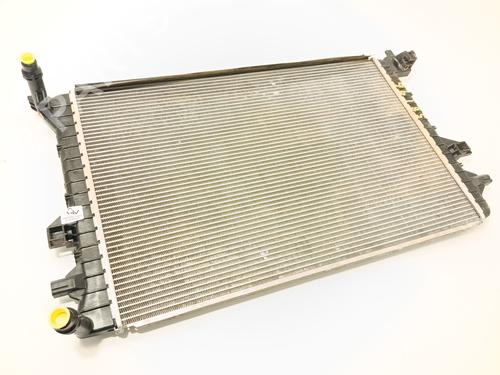 Used Water radiator Water radiator 36881368 36881368