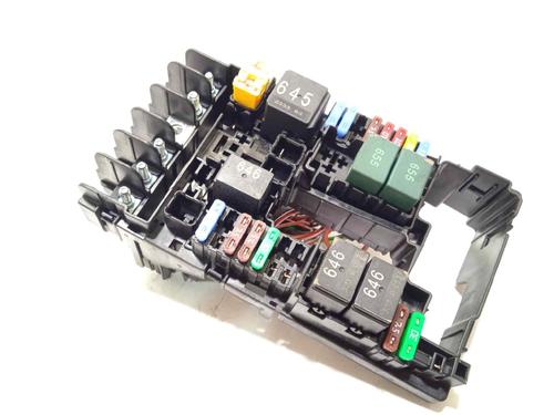 Used Fuse box Fuse box 17126706 17126706