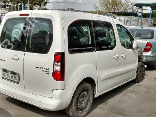 Glove box PEUGEOT PARTNER Box Body/MPV 1.6 HDi 90 | BP1458246C95 