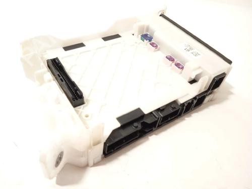 Used Fuse box TOYOTA YARIS CROSS (MXP_) 1.5 Hybrid (MXPJ10) (116 hp) 17860538