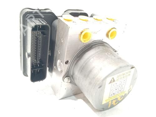 Used ABS pump TOYOTA YARIS CROSS (MXP_) 1.5 Hybrid (MXPJ10) (116 hp) 31378722