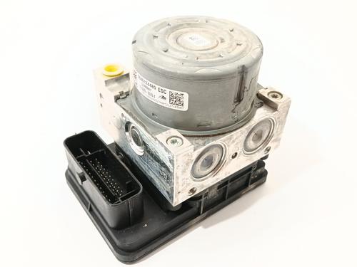 Used ABS pump ABS pump PEUGEOT 2008 II (UD_, US_, UY_, UJ_, UR_, UC_) 1.5 BlueHDI 110 (UDYHSK) (110 hp) 34520621 34520621