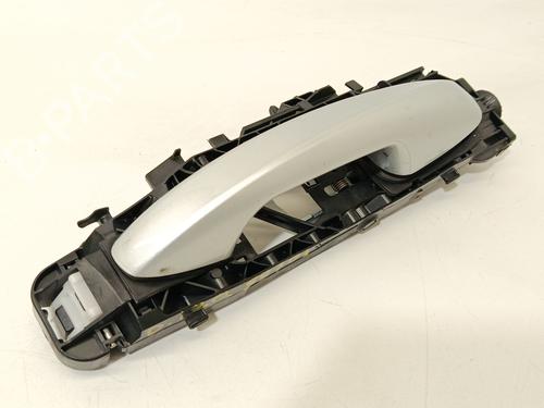 Used Front right exterior door handle Front right exterior door handle 37418143 37418143
