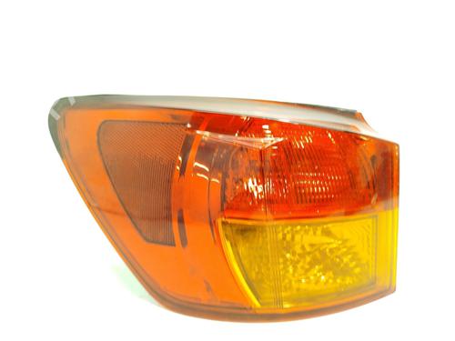 left-taillight-lexus-is-ii-_e2_-2005-2006-2007-2008-2009-2010-2011-2012-2013-26170389 main image