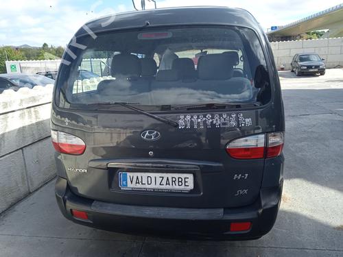 Right headlight HYUNDAI H-1 / STAREX Bus (A1) 2.5 CRDi | BP19775985C29 