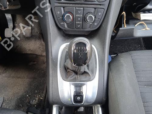 Left mirror OPEL MERIVA B MPV (S10) 1.4 (75) | BP25136763C26 