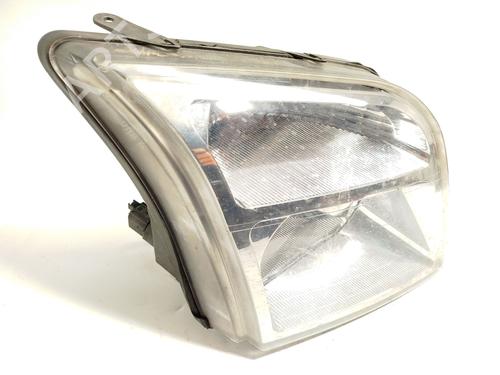 Used Right headlight FORD TRANSIT CONNECT (P65_, P70_, P80_) 1.8 Di (75 hp) 30571152