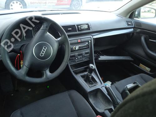 Left taillight AUDI A4 B6 (8E2) 1.9 TDI | BP30844193C34