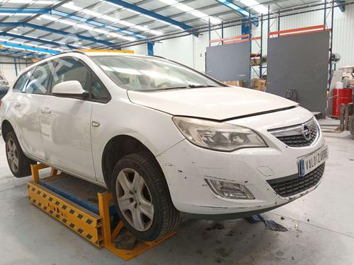 Peças OPEL ASTRA J Sports Tourer (P10) 1.7 CDTI (35) 4915724