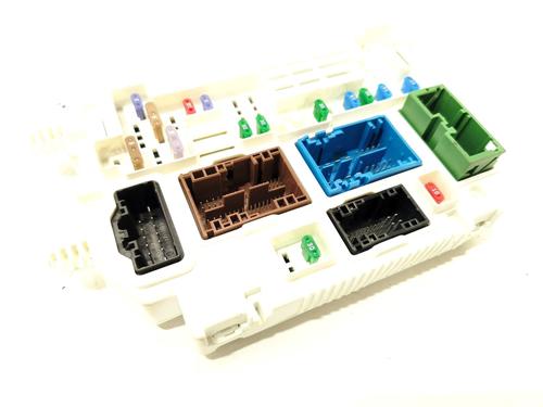 Used Fuse box Fuse box 35724499 35724499