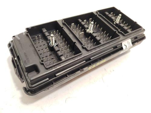 Used Fuse box CHEVROLET CAPTIVA (C100, C140) 2.0 D 4WD (150 hp) 29334032