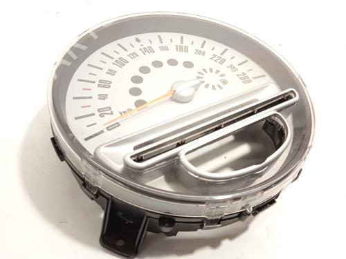 Used Instrument cluster Instrument cluster 19581540 19581540
