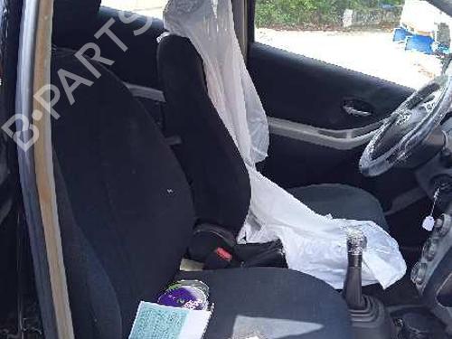 Left taillight TOYOTA YARIS (_P9_) 1.4 D-4D (NLP90_, NLP90R) | BP13947876C34 