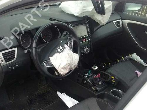 Right front brake caliper HYUNDAI i30 (GD)  | BP11561323M104 