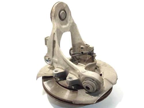 Used Left rear steering knuckle BMW X5 (E70) xDrive 30 d (211 hp) 6318415