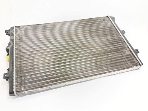 Used Water radiator Water radiator 37232569 37232569