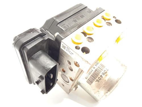Used ABS pump NISSAN JUKE (F15) [2010-2019]  18712834