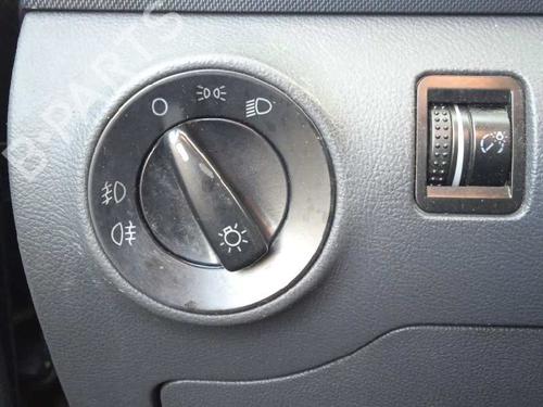 Right headlight SEAT ALHAMBRA (7V8, 7V9)  | BP10692352C29 