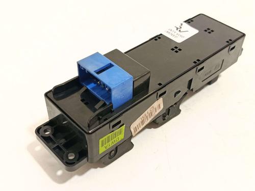 Left front window switch SSANGYONG ACTYON I 200 Xdi 4WD | BP39722946I27 - Image 3