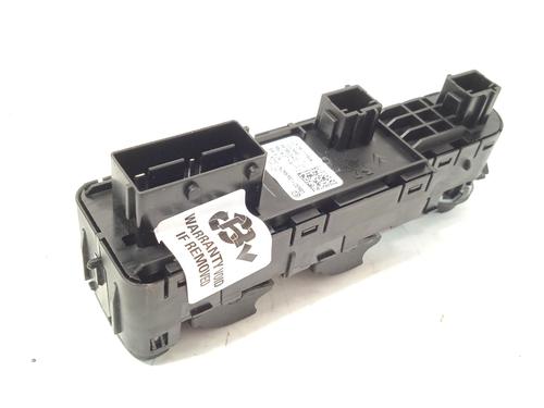 Left front window switch PEUGEOT 208 II (UB_, UP_, UW_, UJ_) 1.2 PureTech 130 | BP28585052I27