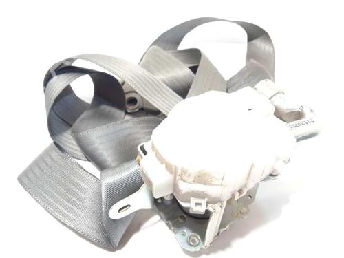 Used Front left seatbelt TOYOTA PRIUS (_W3_) 1.8 Hybrid (ZVW30) (136 hp) 11923816