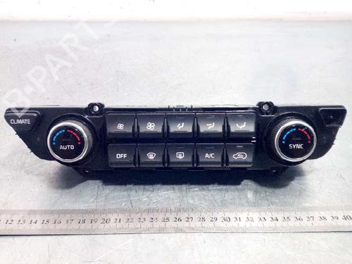 Used Climate control Climate control 4393684 4393684
