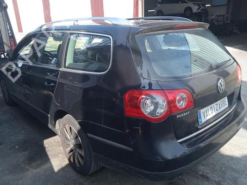 Right headlight VW PASSAT B6 Variant (3C5) 2.0 TDI 16V | BP28153166C29