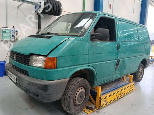 Brugte VW TRANSPORTER T4 Van (70A, 70H, 7DA, 7DH) 1.9 TD 4817030