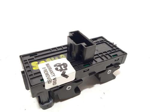 Left front window switch SKODA FABIA III Estate (NJ5) 1.0 TSI | BP13736504I27