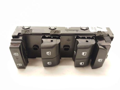 Left front window switch KIA SPORTAGE V (NQ5) 1.6 T-GDI MHEV AWD | BP38465657I27 - Image 3