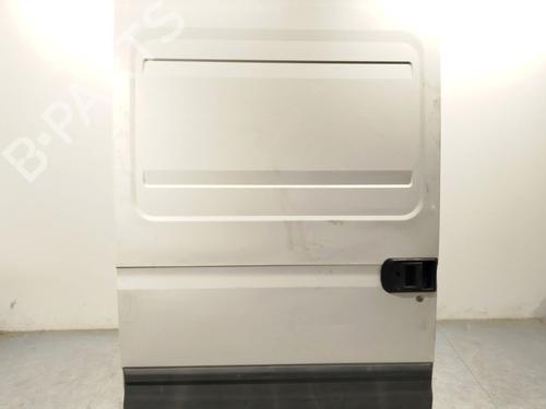 hjre-side-skydedr-iveco-daily-v-platformchassis-2011-2012-2013-2014-30566936 main image